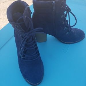 Womens low heel boots